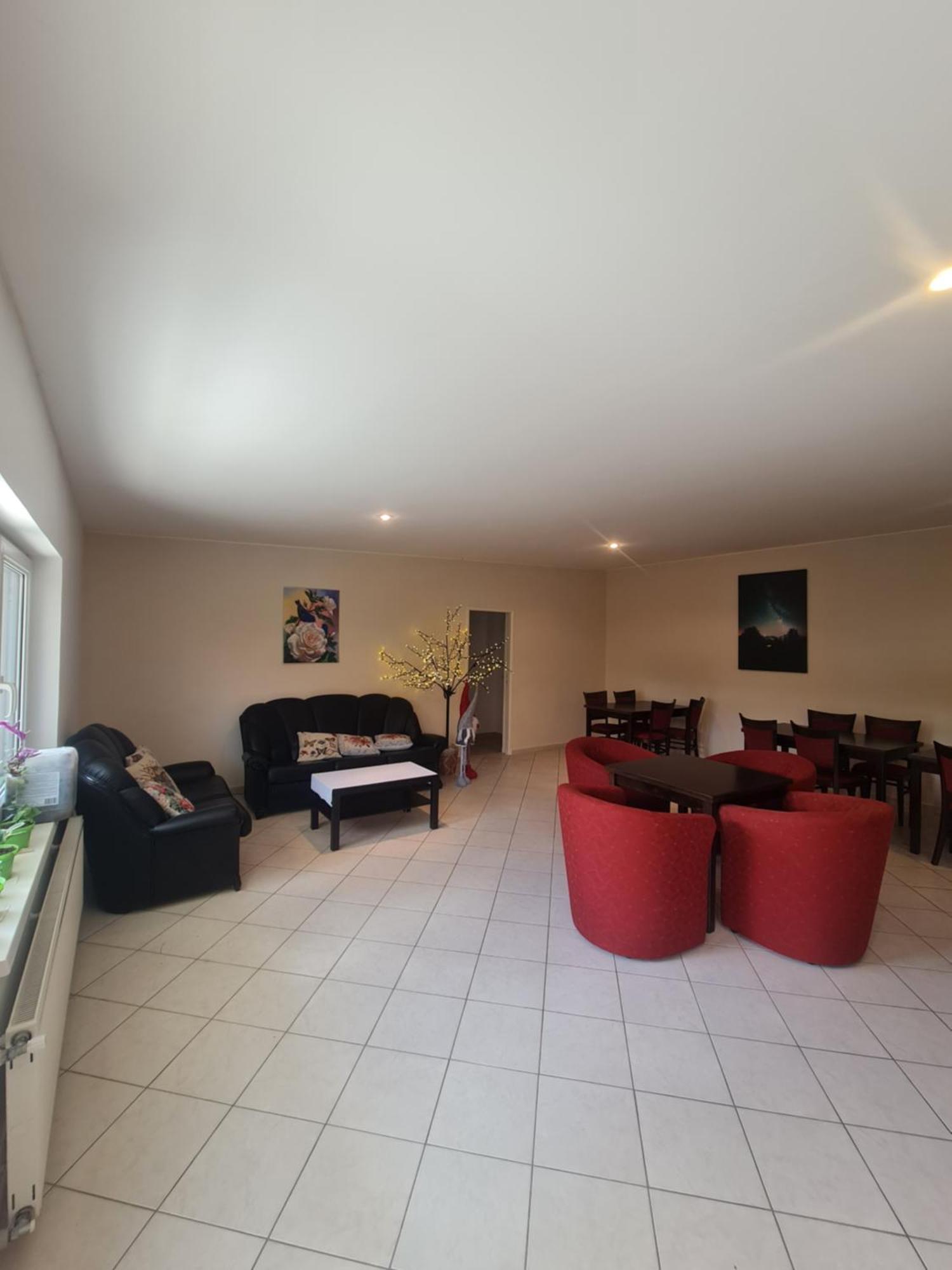 Cozy Room With Garden In Bratislava Exterior foto